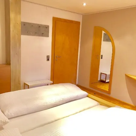Haus Dietrich Am Red Bull Ring Bed & Breakfast *