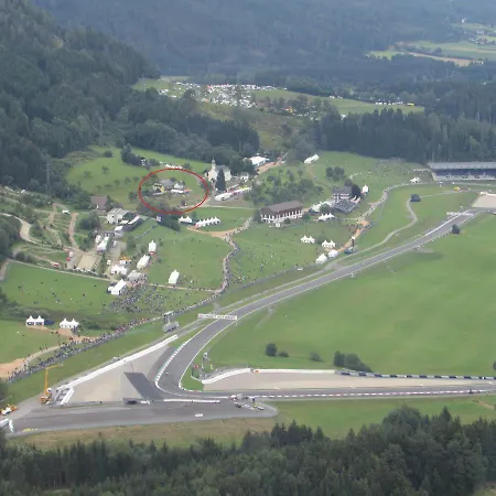 Panzió Haus Dietrich Am Red Bull Ring Spielberg Bei Knittelfeld