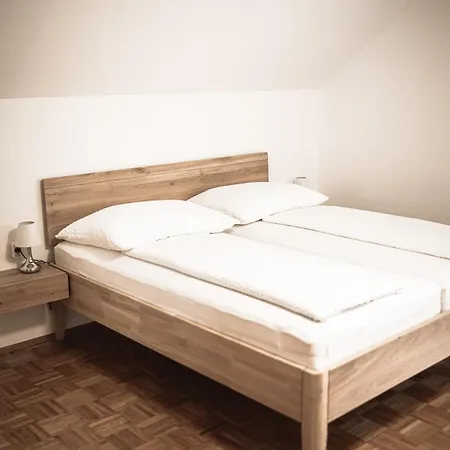 Haus Dietrich Am Red Bull Ring Bed & Breakfast