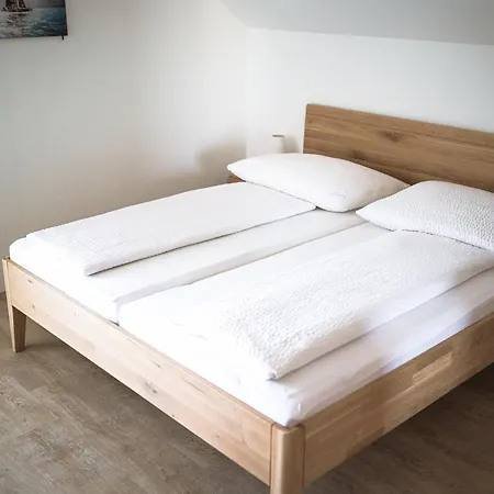 Bed & Breakfast Haus Dietrich Am Red Bull Ring *