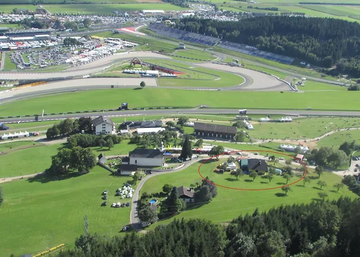 Bed & Breakfast Haus Dietrich Am Red Bull Ring