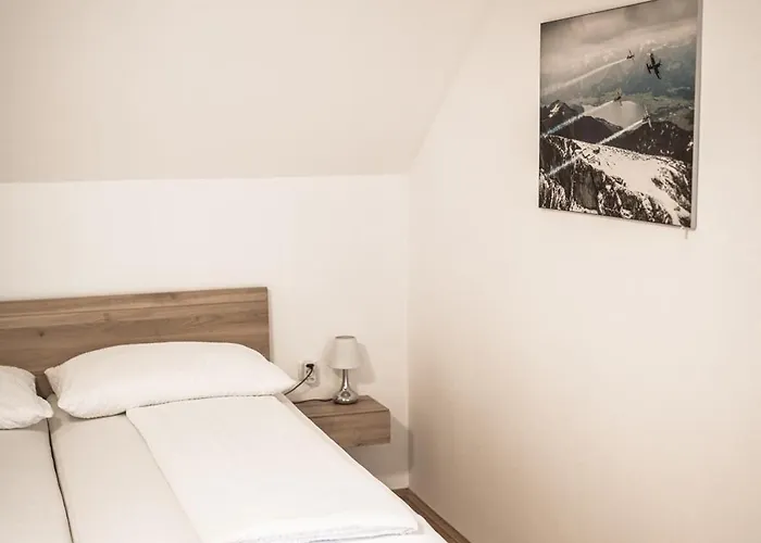 Bed & Breakfast Haus Dietrich Am Red Bull Ring