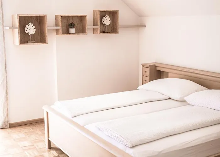 Haus Dietrich Am Red Bull Ring 3* Spielberg Bei Knittelfeld